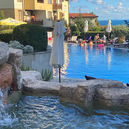 Garden Of Eden B3-2 Private One Bedroom Appartement *